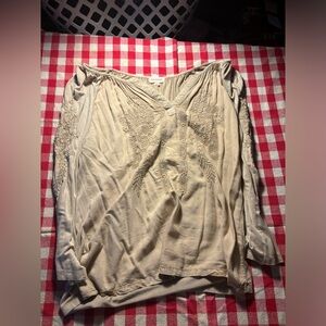 3 FOR 25 Women’s Blouse